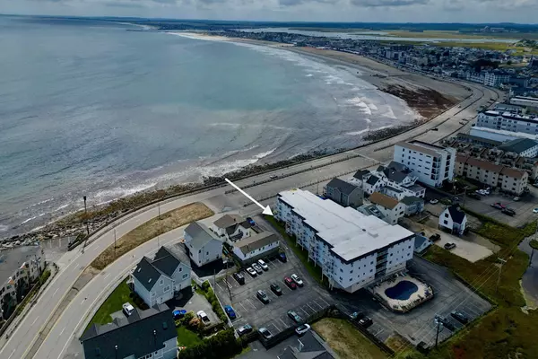 493 Ocean BLVD #2, Hampton, NH 03842