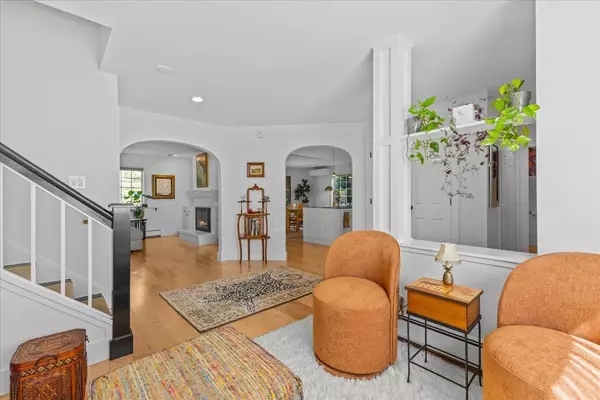 Burlington, VT 05401,64 Southwind DR