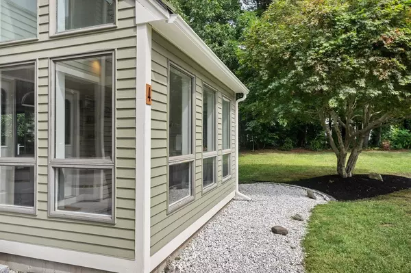 Salem, NH 03079,4 Mckinstry CIR