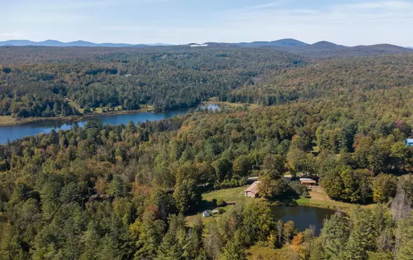 364 Coits Pond RD,  Cabot,  VT 05647