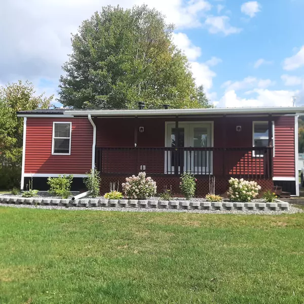 17 Bryant RD, Stewartstown, NH 03576