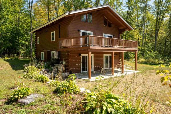 11 Wicks RD, Fryeburg, ME 04037