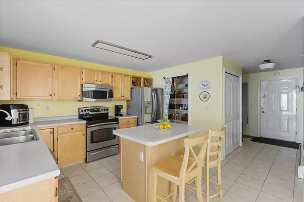 Burlington, VT 05408,45 Claire Pointe RD