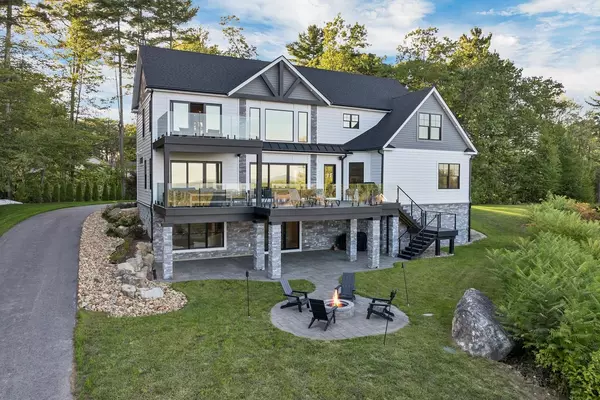 Laconia, NH 03246,125 Sterling DR