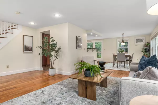 Portsmouth, NH 03801,51 Granite ST