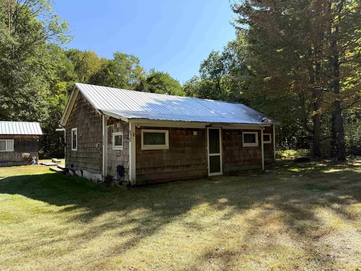 Lunenburg, VT 05906,285 Wentworth RD