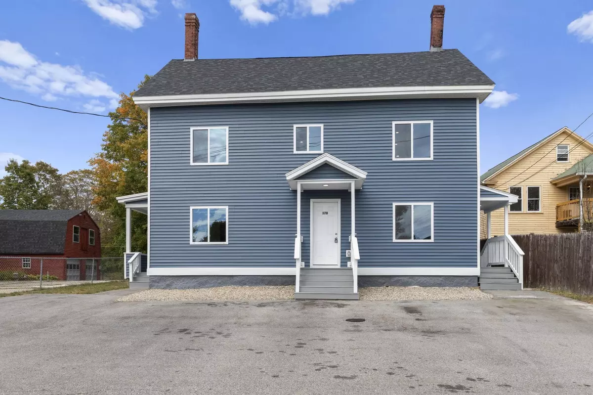 Farmington, NH 03835,37 Grove ST