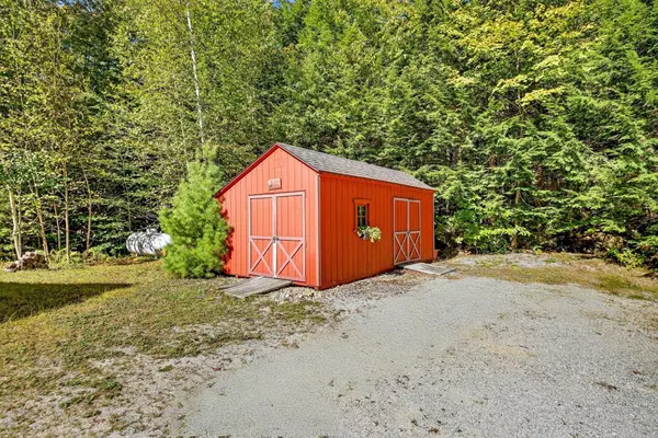 Stoddard, NH 03464,304 Scenic DR