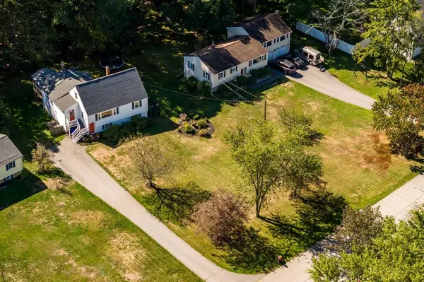 Exeter, NH 03833,11 Crawford AVE