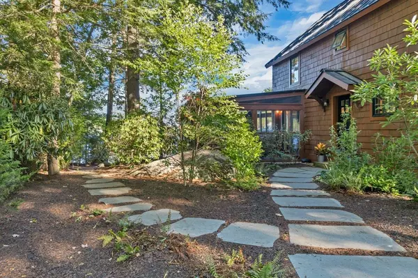 Alton, NH 03810,58 Rollins RD