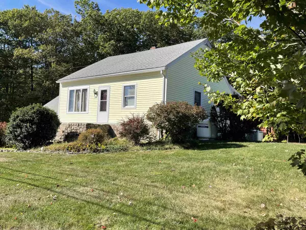 94 Whitehall RD, Rochester, NH 03868