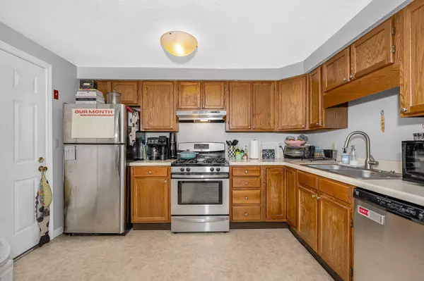 Exeter, NH 03833,50 Brookside RD #A5