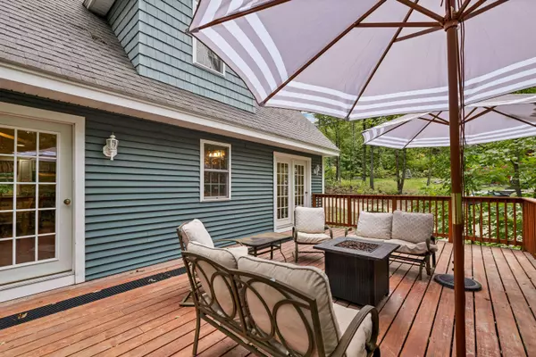 Conway, NH 03818,122 Mountain View DR