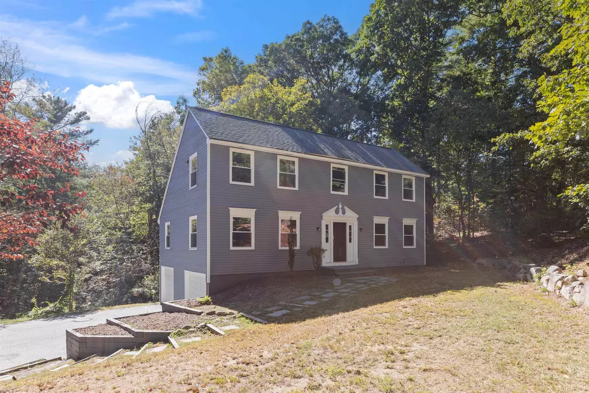 Brookline, NH 03033,28 North Mason RD