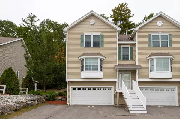 25 Clearview CIR #A, Hudson, NH 03051