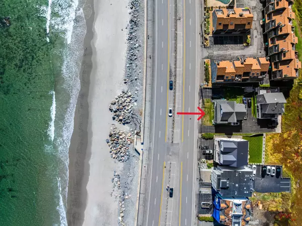 Hampton, NH 03842,585 Ocean BLVD