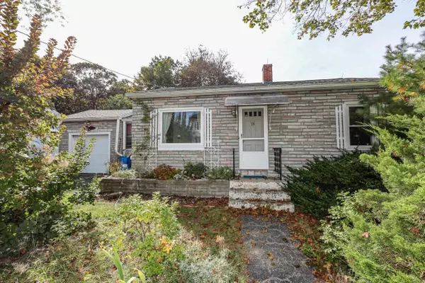 Manchester, NH 03103,15 Kendall AVE