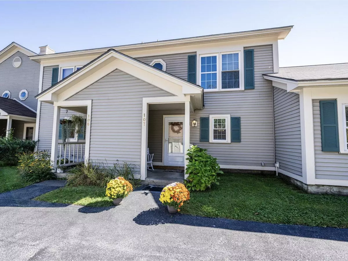 Waterbury, VT 05676,100 Acorn DR #107