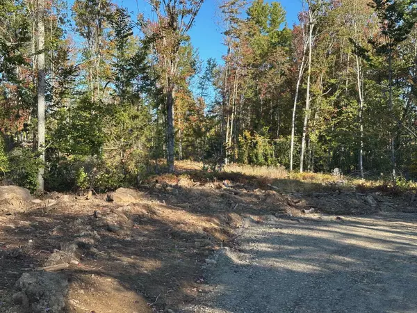 Middleton, NH 03887,00 Pinkham RD #11-9