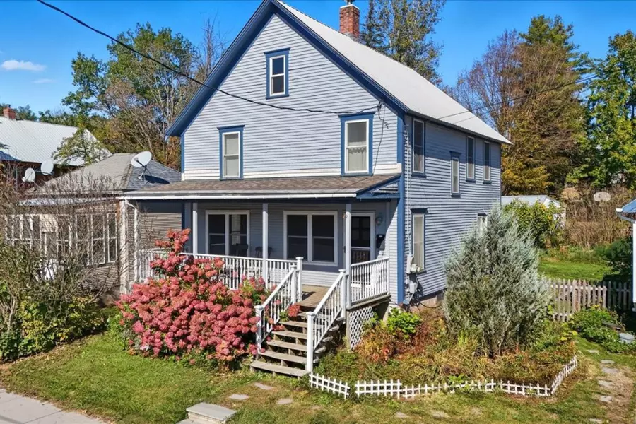 16 Railroad ST, Waterbury, VT 05676