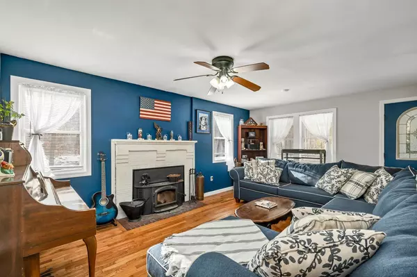 Barnstead, NH 03225,24 Danbury RD