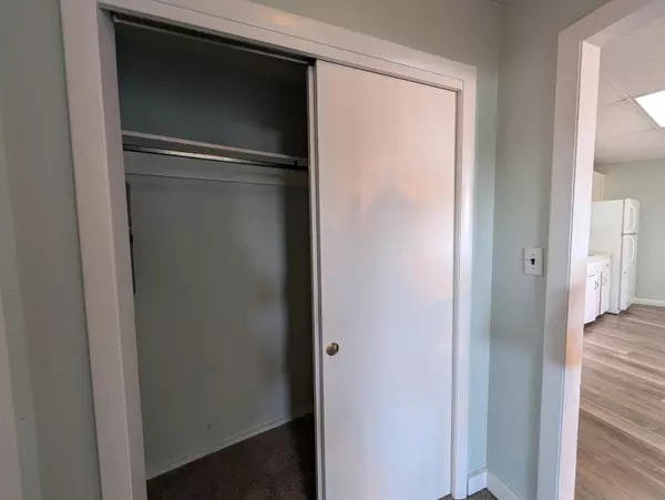 Somersworth, NH 03878,114A High ST