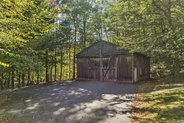 Alton, NH 03810,135 Alton Mountain RD