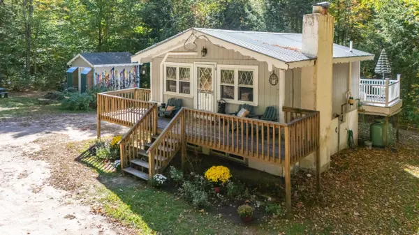 6 Park RD, Bartlett, NH 03845