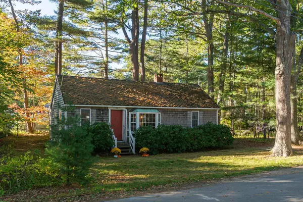 56 Surf LN, Rye, NH 03870
