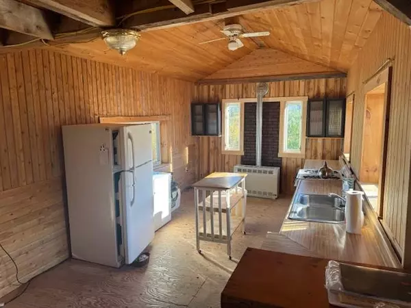 Albany, VT 05845,339 Kingdom RD