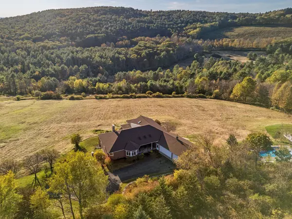 Lebanon, NH 03766,31 Eagle Ridge DR