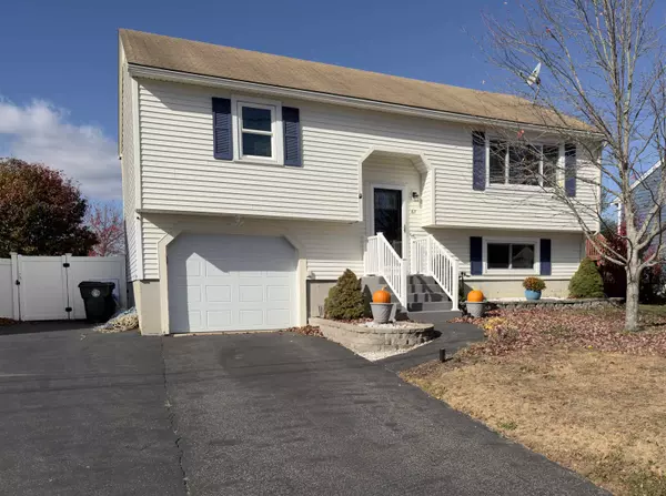 67 Pullman ST, Manchester, NH 03103