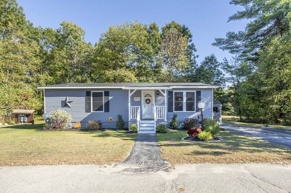 53 Rachael CIR, Goffstown, NH 03045