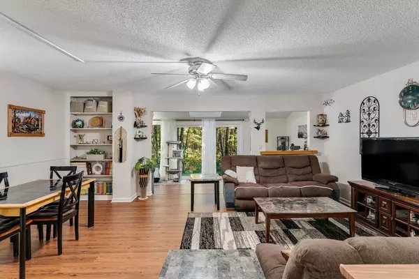 Colchester, VT 05446,190 Oak CIR #2