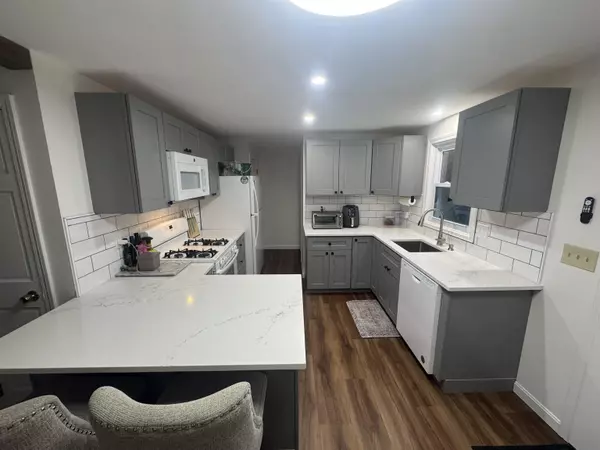 Salem, NH 03079,152 Porcupine CIR #152