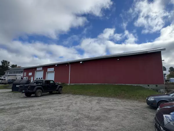 Newport City, VT 05855,192 East Main ST