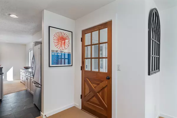 Stowe, VT 05672,48 Wildlife RD #53