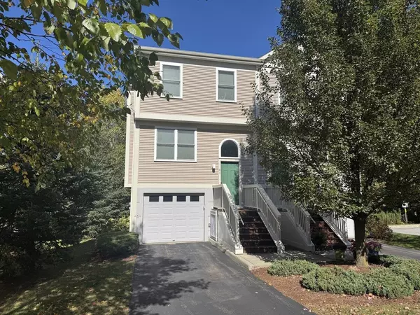 61 Finch CT, South Burlington, VT 05403