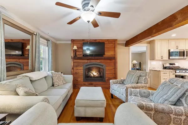 Derry, NH 03038,24 Alyssa DR