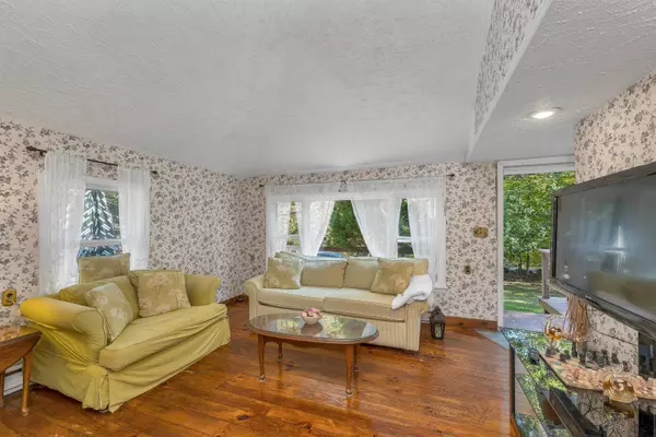 Tuftonboro, NH 03853,101 Tuftonboro Neck RD