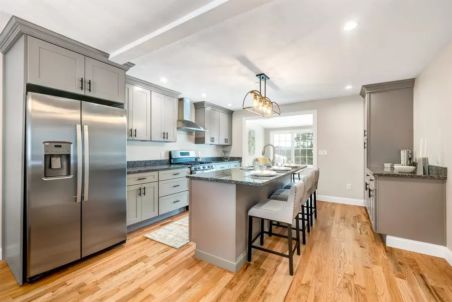 98 Brook HL, Meredith, NH 03253