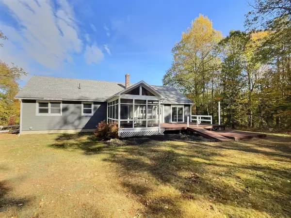 Andover, NH 03216,303 Route 4A