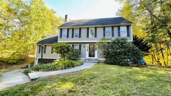 219 Range RD, Windham, NH 03087