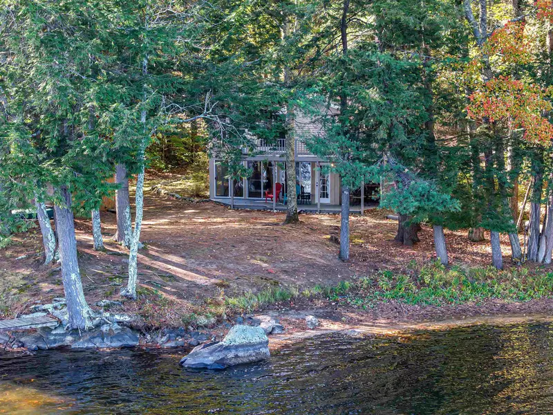 490 Deer Meadow RD, Webster, NH 03303