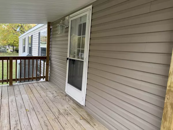 St. Albans Town, VT 05478,273 Cameron DR