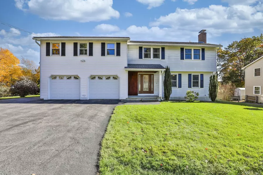 33 Cannon DR, Nashua, NH 03062