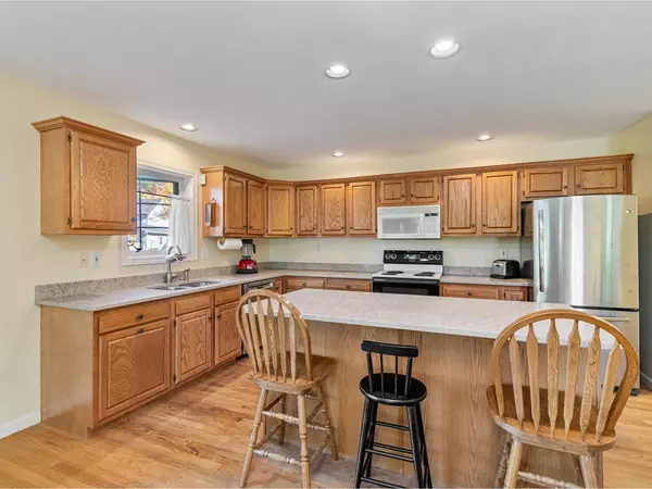 Essex Junction, VT 05452,11 Tyler DR