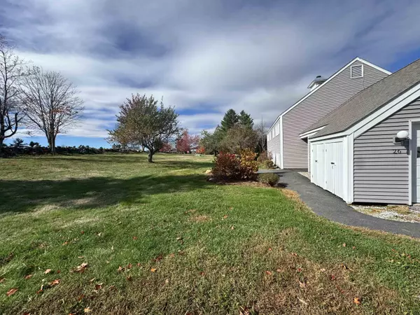 New London, NH 03257,26 Hilltop PL