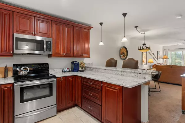 Thornton, NH 03285,65 Mountain River East RD #58