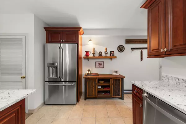 Thornton, NH 03285,65 Mountain River East RD #58